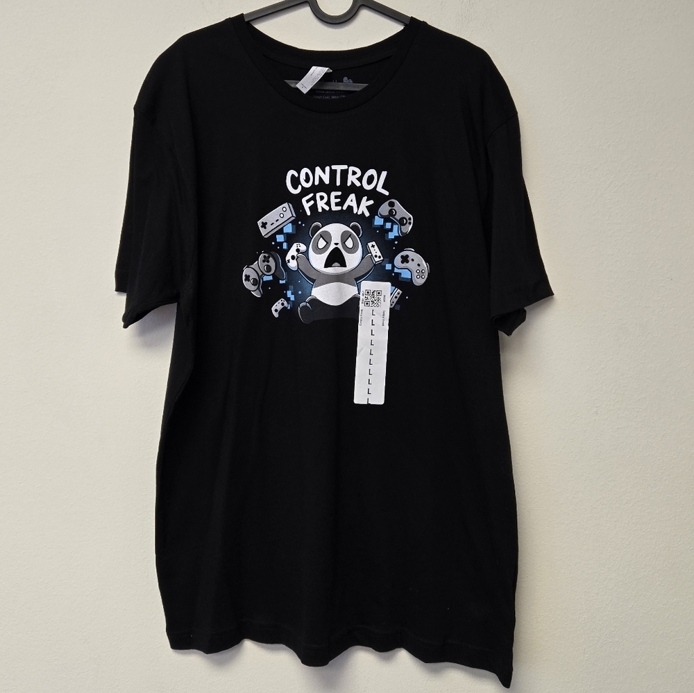 TeeTurtle Control Freak Graphic T-Shirt Black L